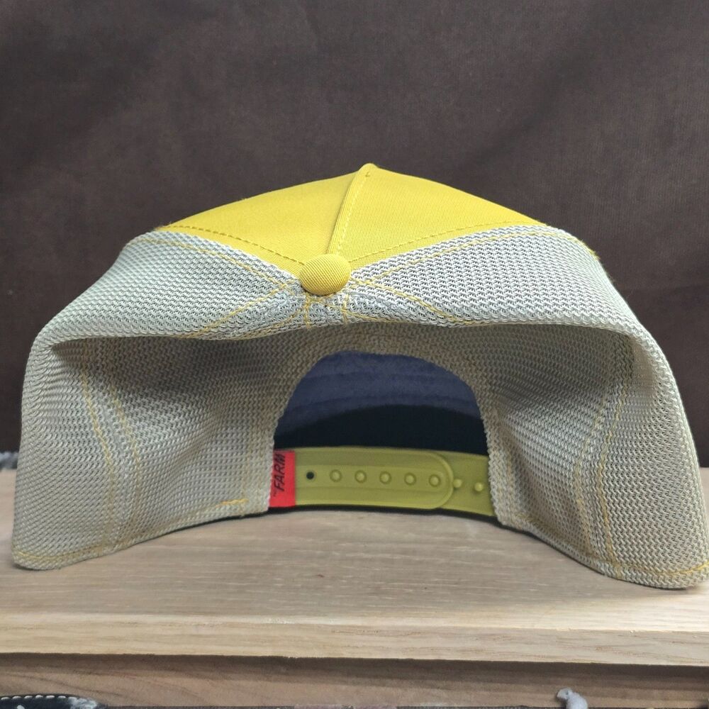 Goorin Bros Sleepy Pug Dog Trucker Hat Yellow Blue Mesh Snapback Open Vault - Picture 3 of 7
